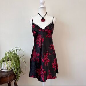 Vintage y2k La Senza Womens Red/Black Floral Slip Dress Sz m dainty whimsygoth